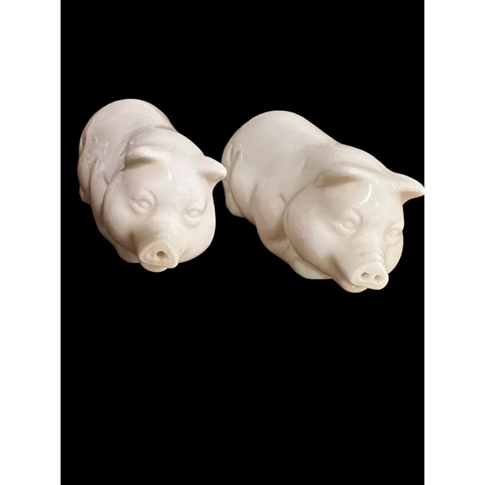 Vintage Shafford‎ White Pig Salt and Pepper Shakers Set Of 2